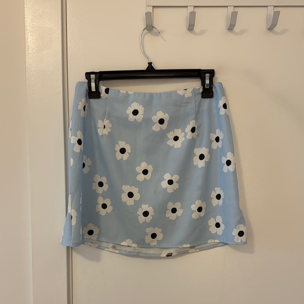 Blue and White A-Line Mini Skirt for Casual Wear